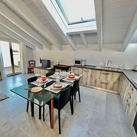 卡萨莱蒙费拉托Prestigioso Attico A Passo Duomo By Revenue House公寓 外观 照片