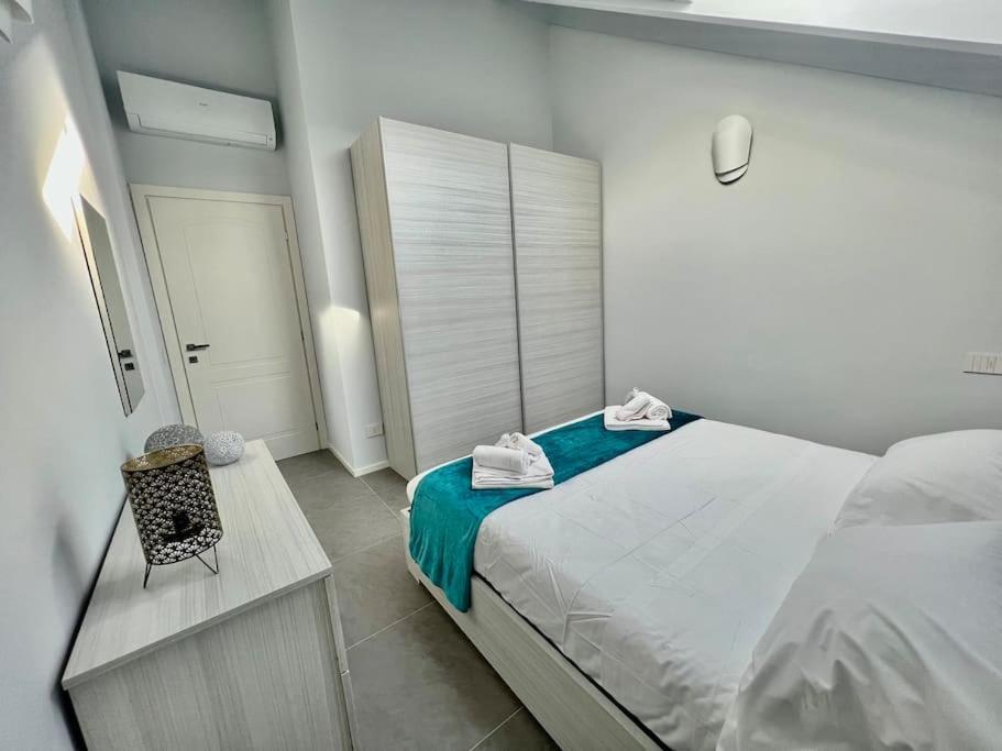 卡萨莱蒙费拉托Prestigioso Attico A Passo Duomo By Revenue House公寓 外观 照片