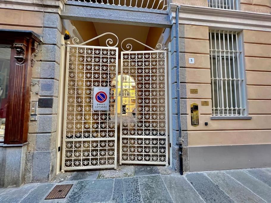 卡萨莱蒙费拉托Prestigioso Attico A Passo Duomo By Revenue House公寓 外观 照片